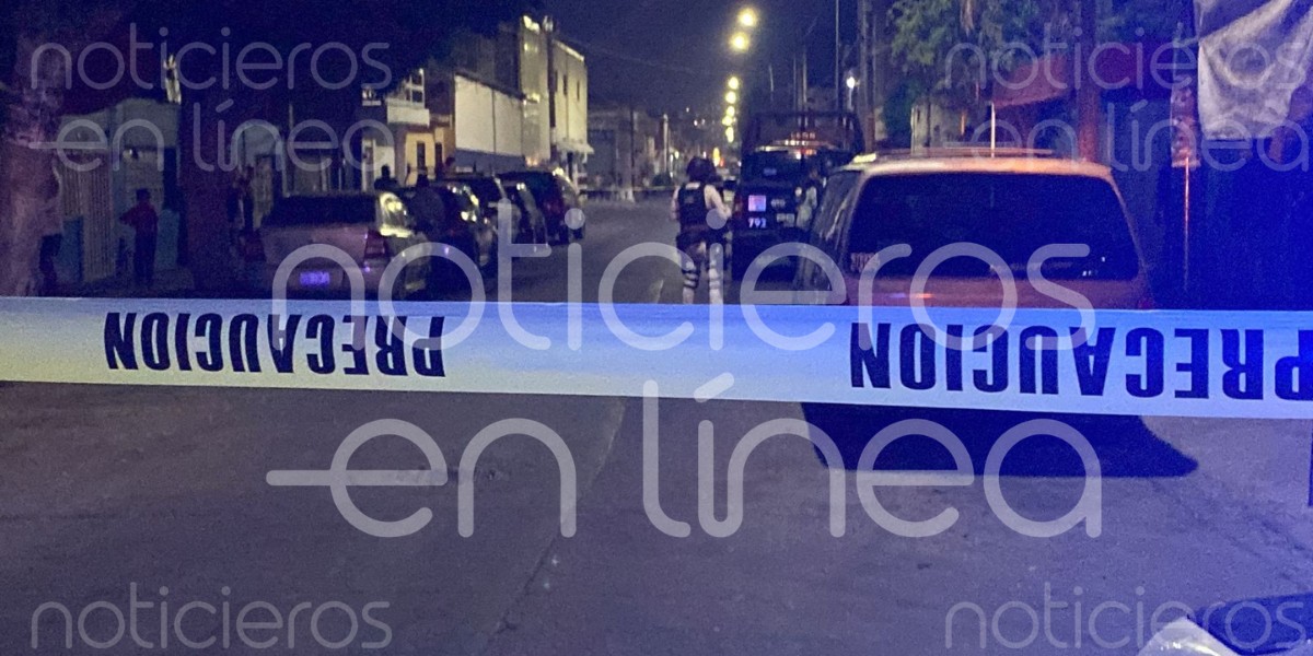Balean a joven afuera de su casa en la colonia San Miguel