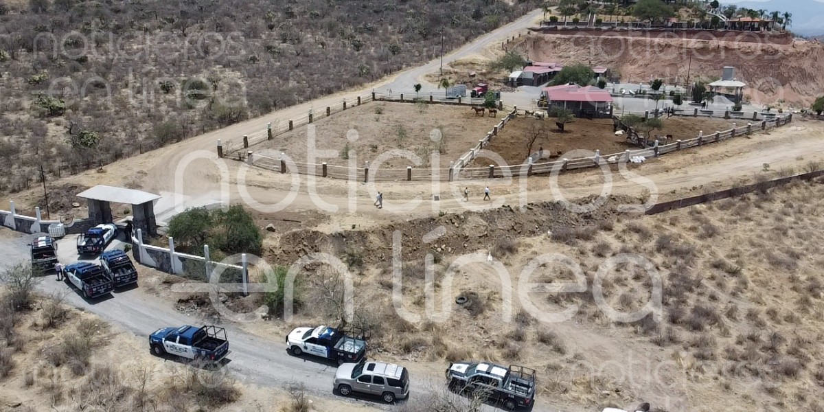 Un muerto, detenidos y posibles hallazgos, deja intenso enfrentamiento al sur de León