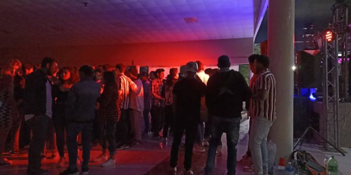 A la semana Fiscalización suspende cerca de 5 fiestas clandestinas en León