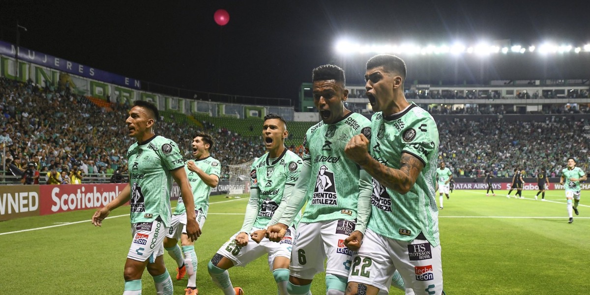León toma mínima ventaja en la gran final de Concachampions