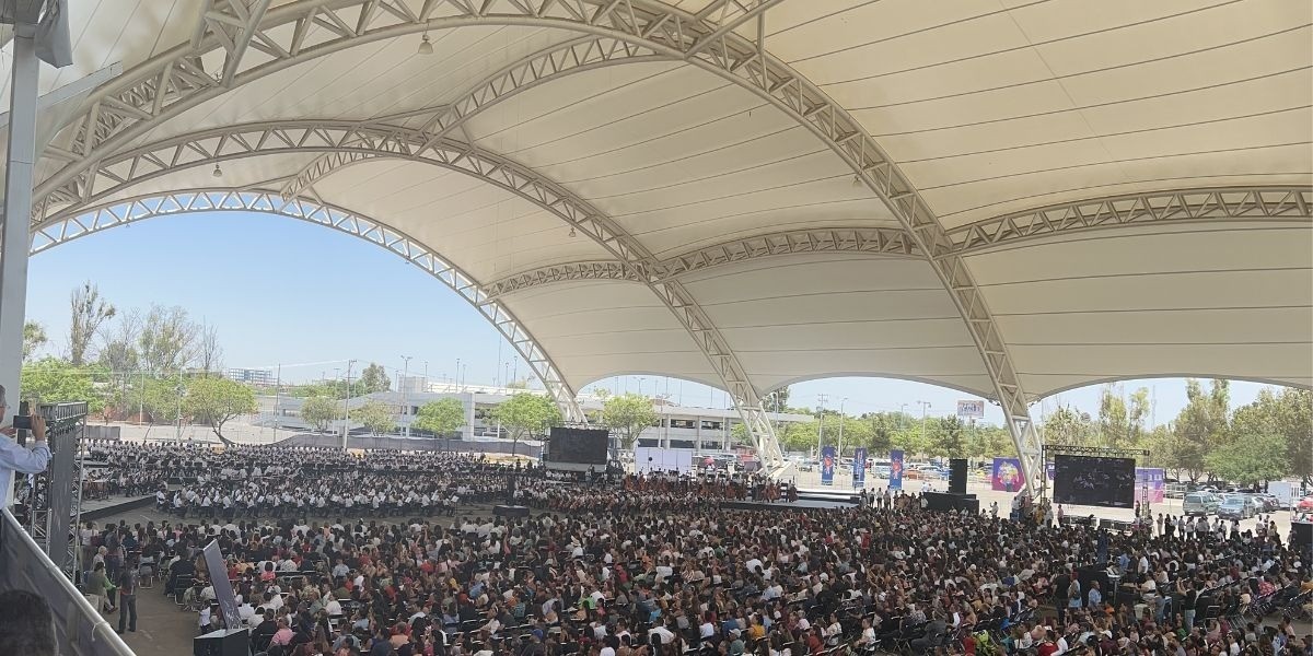 ¡Cautivan niños y jóvenes con magno concierto sin precedentes en León!