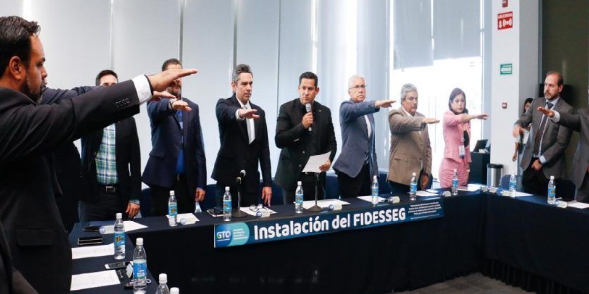 Morena rechaza auditoría a FIDESSEG propuesta por el PAN