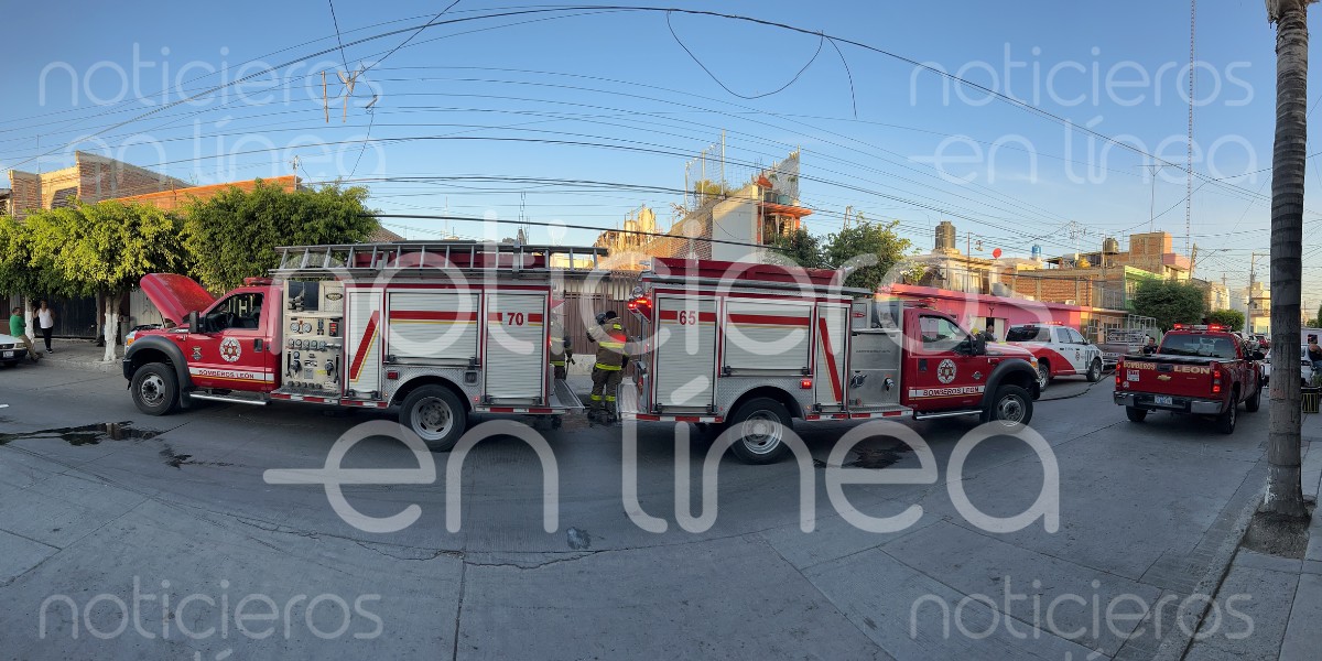 Incendio en casa de la colonia San Miguel genera movilización