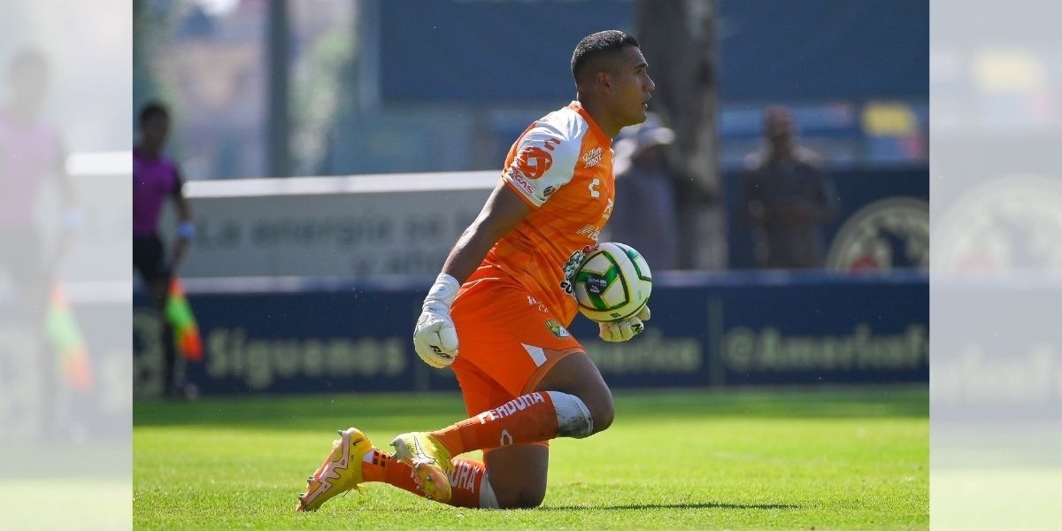 ‘Poncho’ Blanco sería el nuevo portero del Cruz Azul 