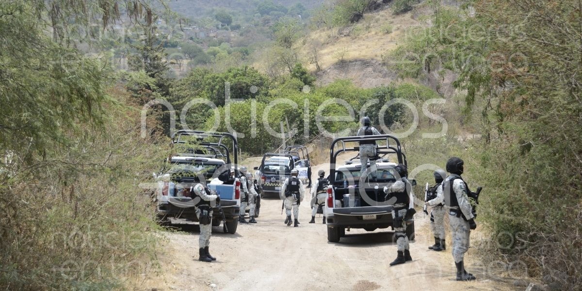 Encuentran cadáver maniatado en Ojo de Agua de los Reyes