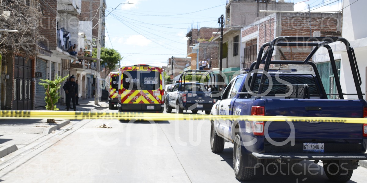 Balean a mujer en la colonia San Felipe; llamaron a su puerta y la atacaron