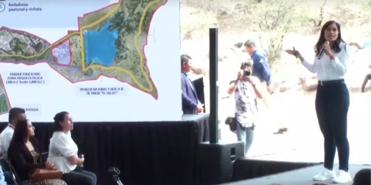 Colocan la primera piedra del Parque Metropolitano de León Oriente