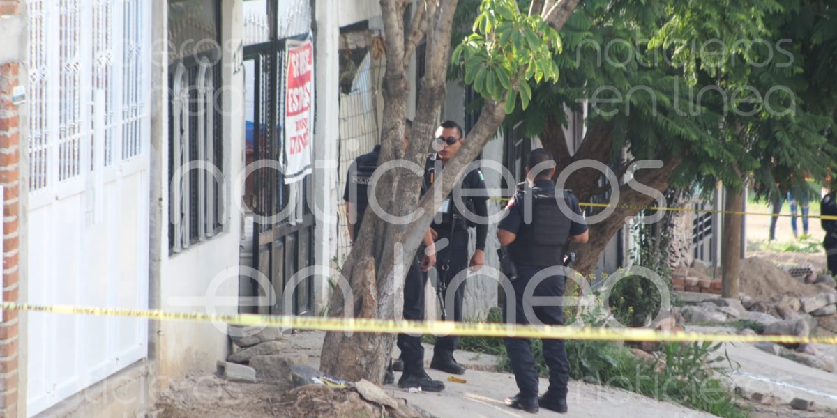 Asesinan a hombre al abrir la puerta de su casa en Soledad la Joya