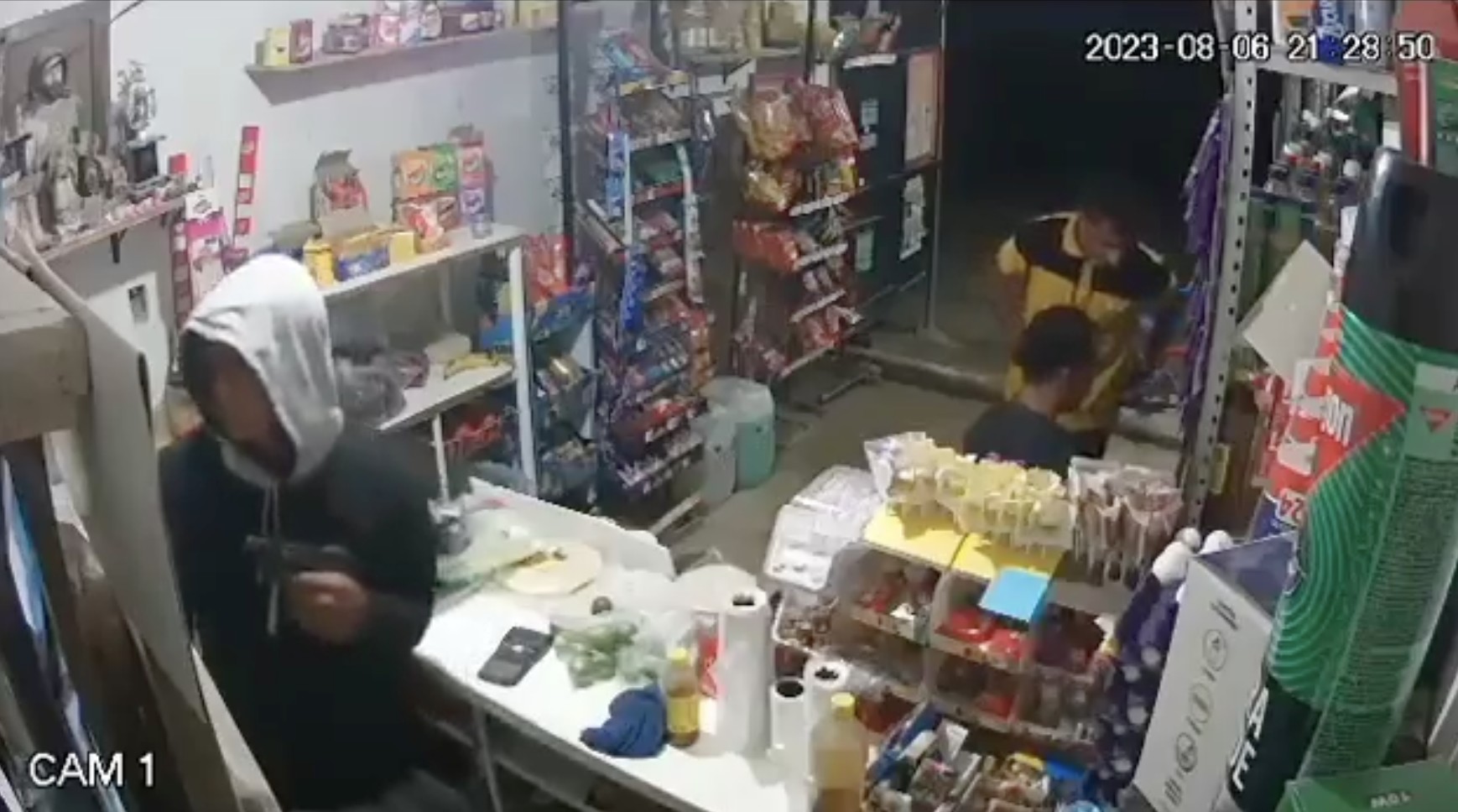 (VIDEO) Niño atestigua asalto a mano armada en León 