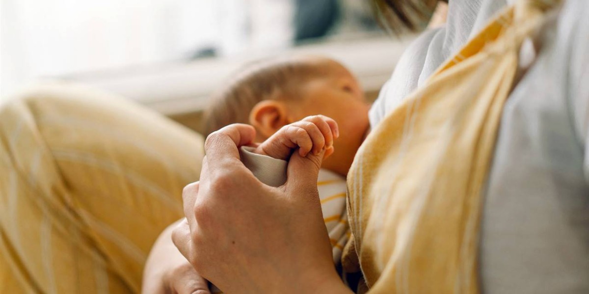 Aprueban reforma para la lactancia pública y libre de discriminación
