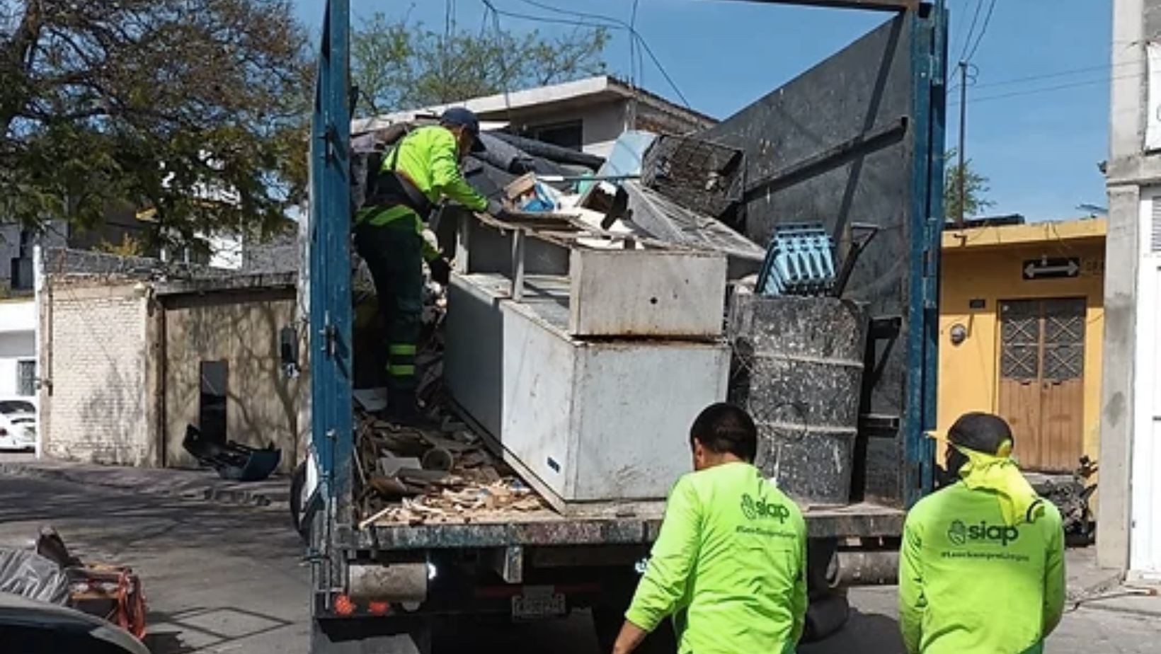 Programa de descacharrización ha recolectado casi 400 toneladas de residuos en León