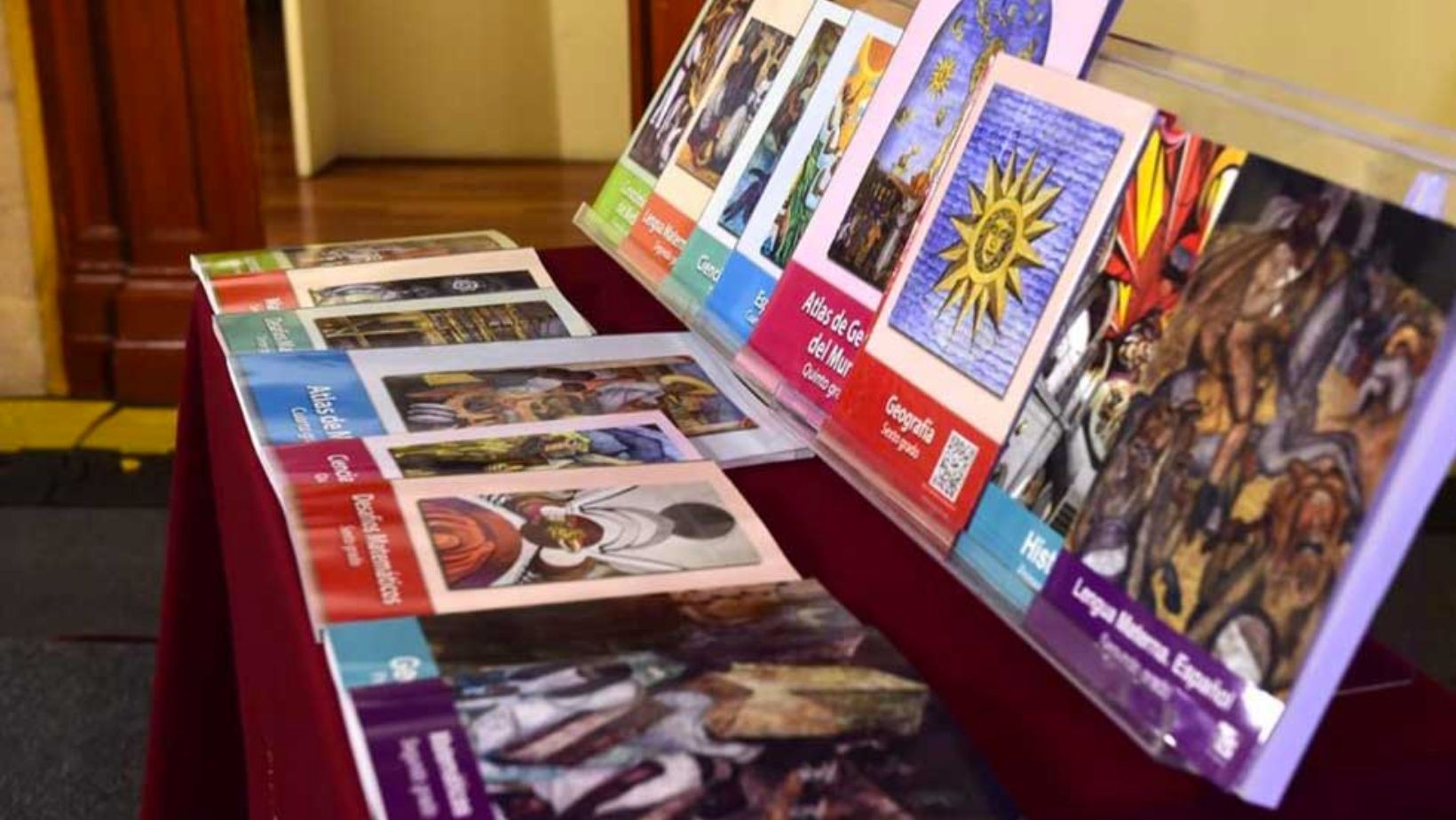 Libros de secundaria llegarán hasta octubre a Guanajuato