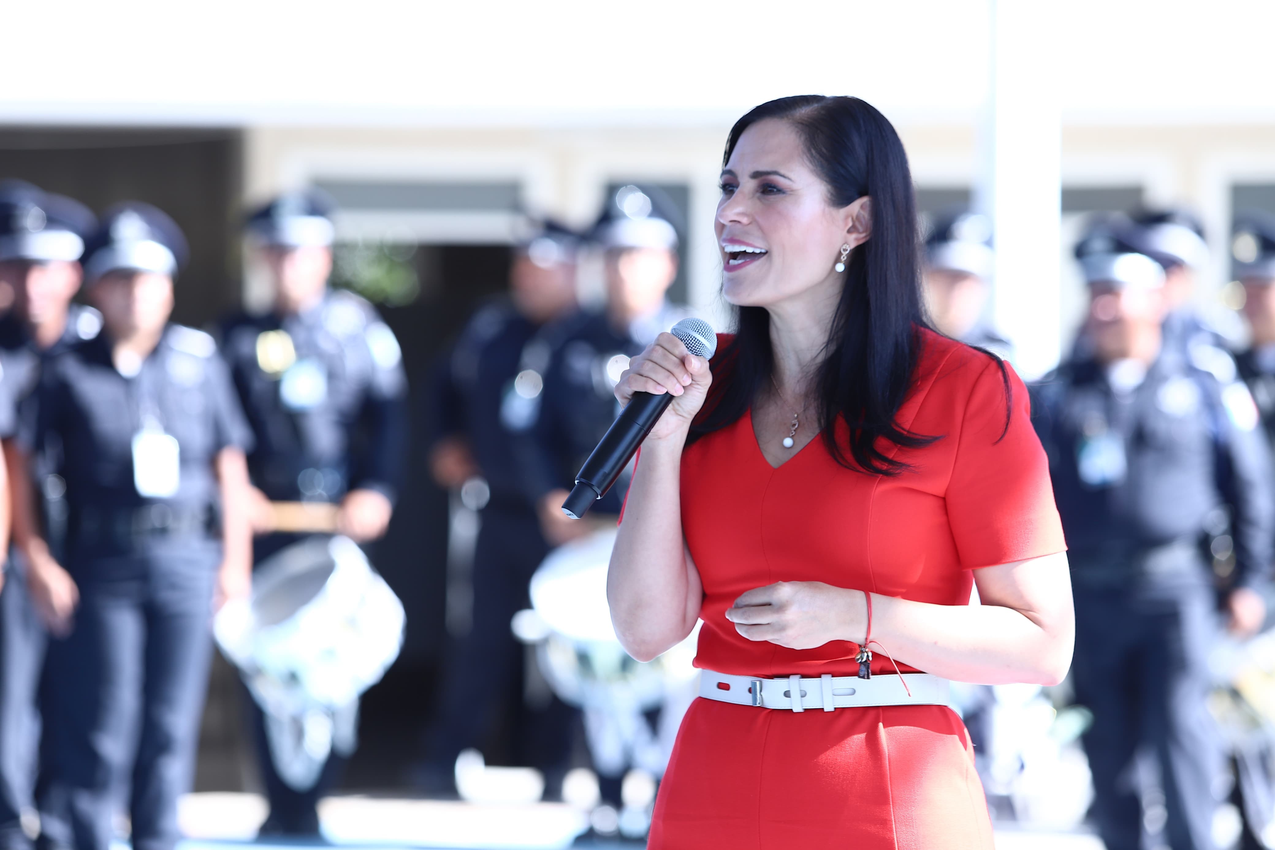 No declinaré ni me interesa ser senadora, asegura Ale Gutiérrez