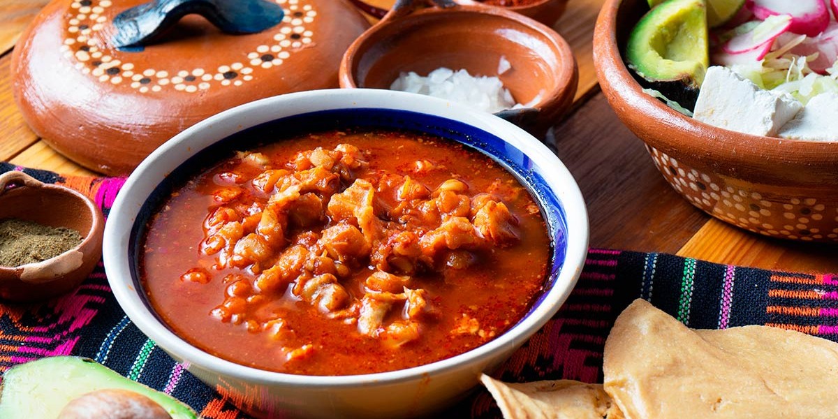 Pozole, sopes, enchiladas… Esto costará a guanajuatenses la cena mexicana por persona