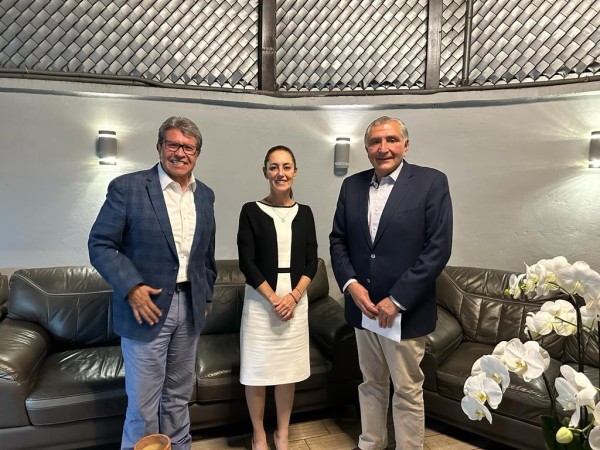 Claudia Sheinbaum suma a Adán Augusto y Ricardo Monreal a su equipo de campaña