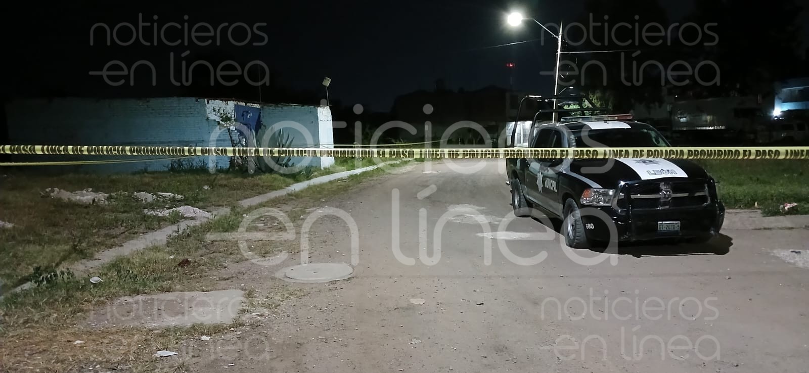 Hallan dos cuerpos maniatados en Lomas de Echeveste