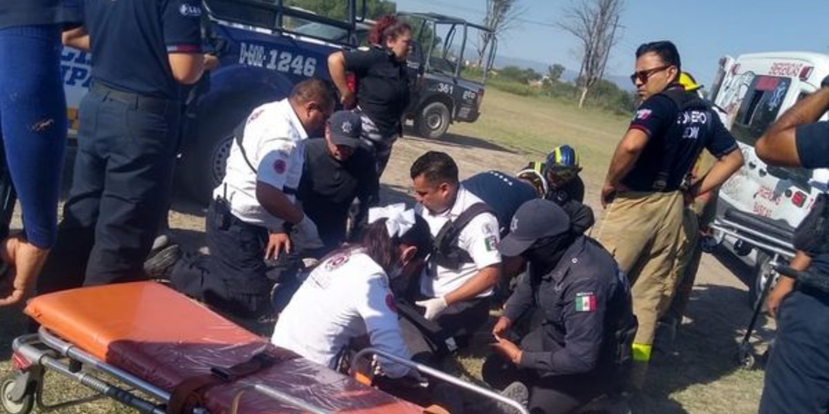 Vuelcan cadetes en unidad oficial mientras hacían prácticas