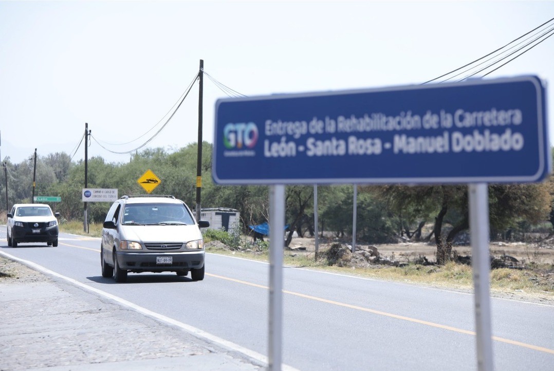 Inicia rehabilitación de carretera León-Santa Rosa-Doblado