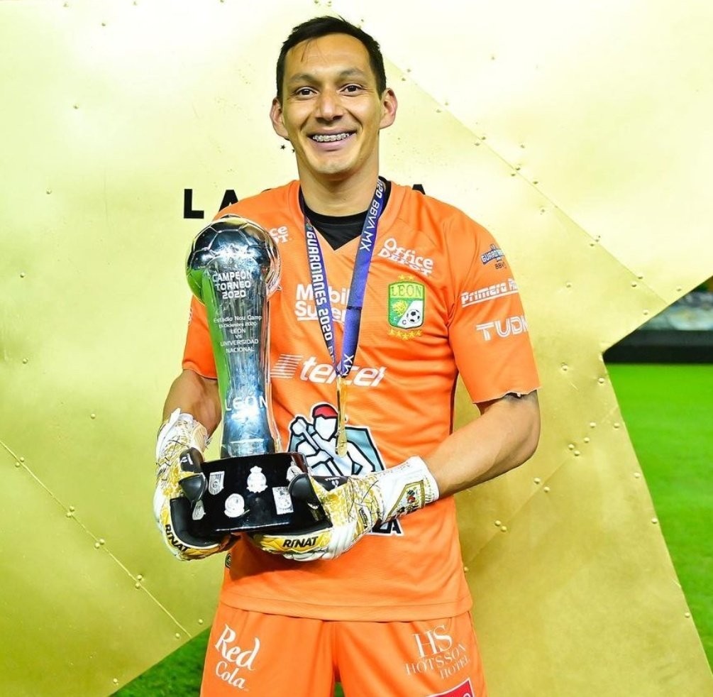 Rodolfo Cota suma 200 partidos con León