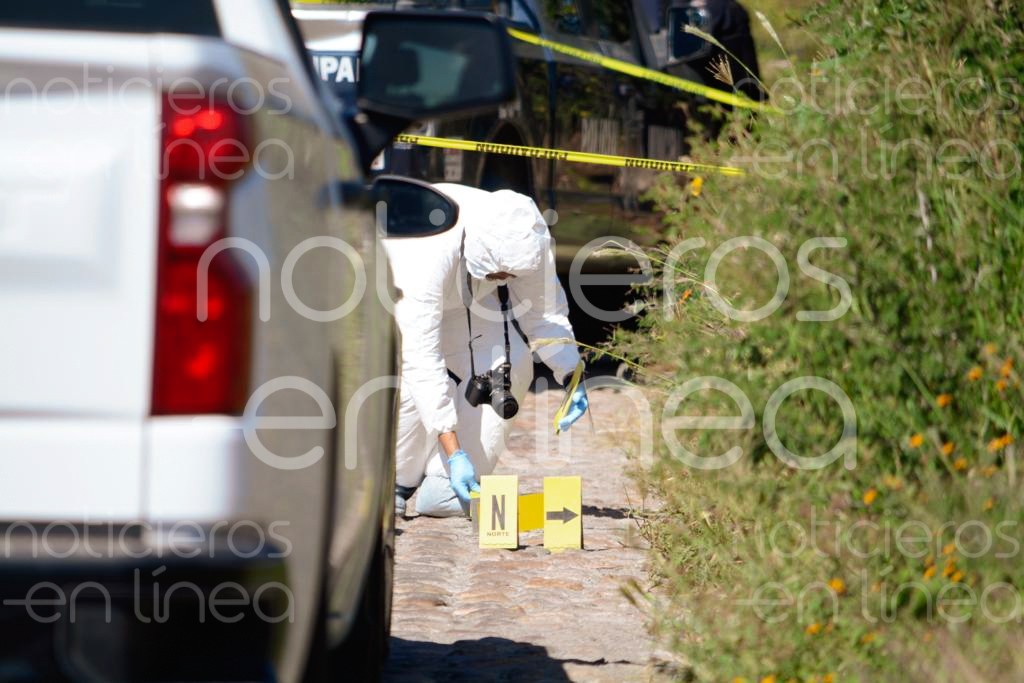 Hallan a mujer sin vida en un camino de terracería en León