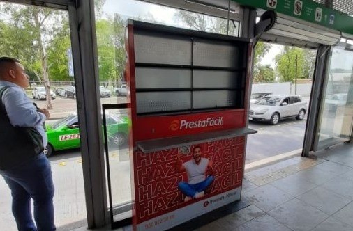 ¡Otra vez! Roban pantalla en paradero de la ‘oruga’ en López Mateos