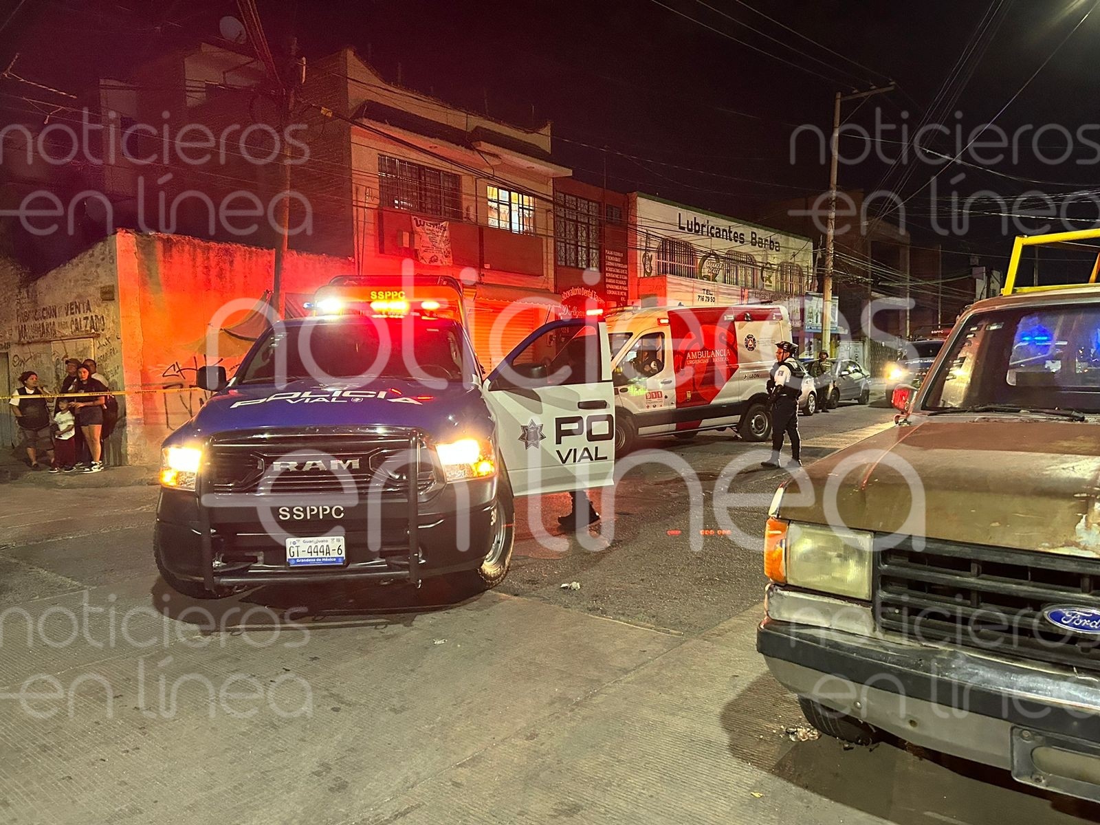 Atacan a balazos otra tienda de abarrotes en el Coecillo