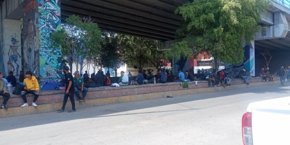 Migrantes deciden quedarse en Guanajuato a trabajar como albañiles