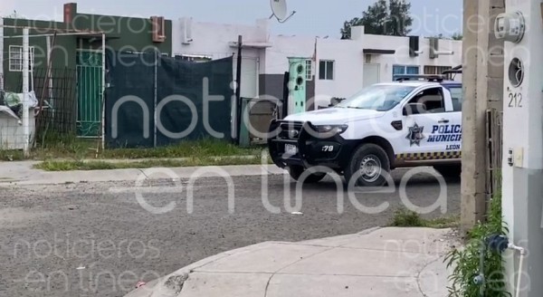Localizan a hombre sin vida en una casa de Brisas del Campestre