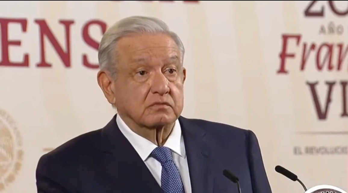 Defiende AMLO a Ernesto Prieto y Ricardo Sheffield ante señalamientos