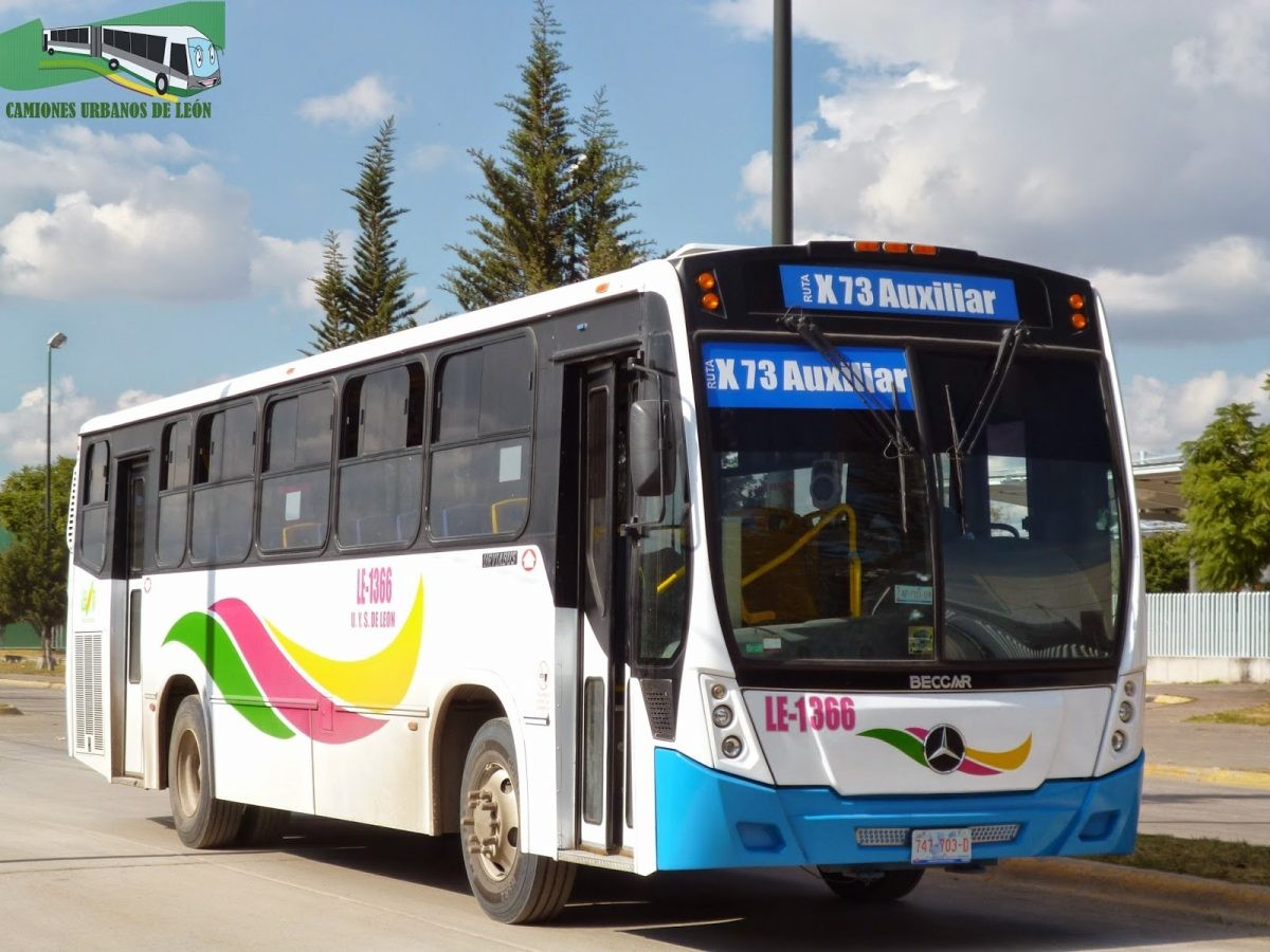 León: Hombre intenta asaltar camión del SIT con pistola de juguete