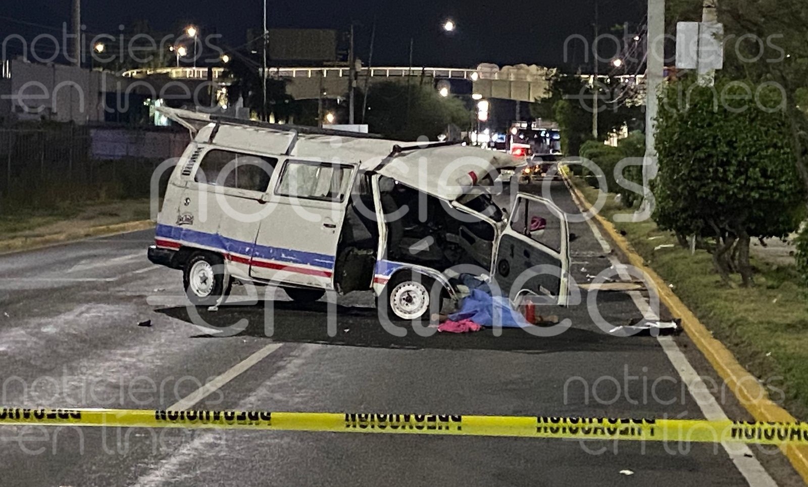 Muere joven tras chocar con un poste en el bulevar Morelos