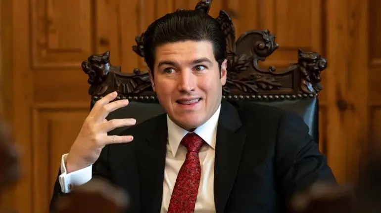 Samuel García solicita licencia para contender a la presidencia
