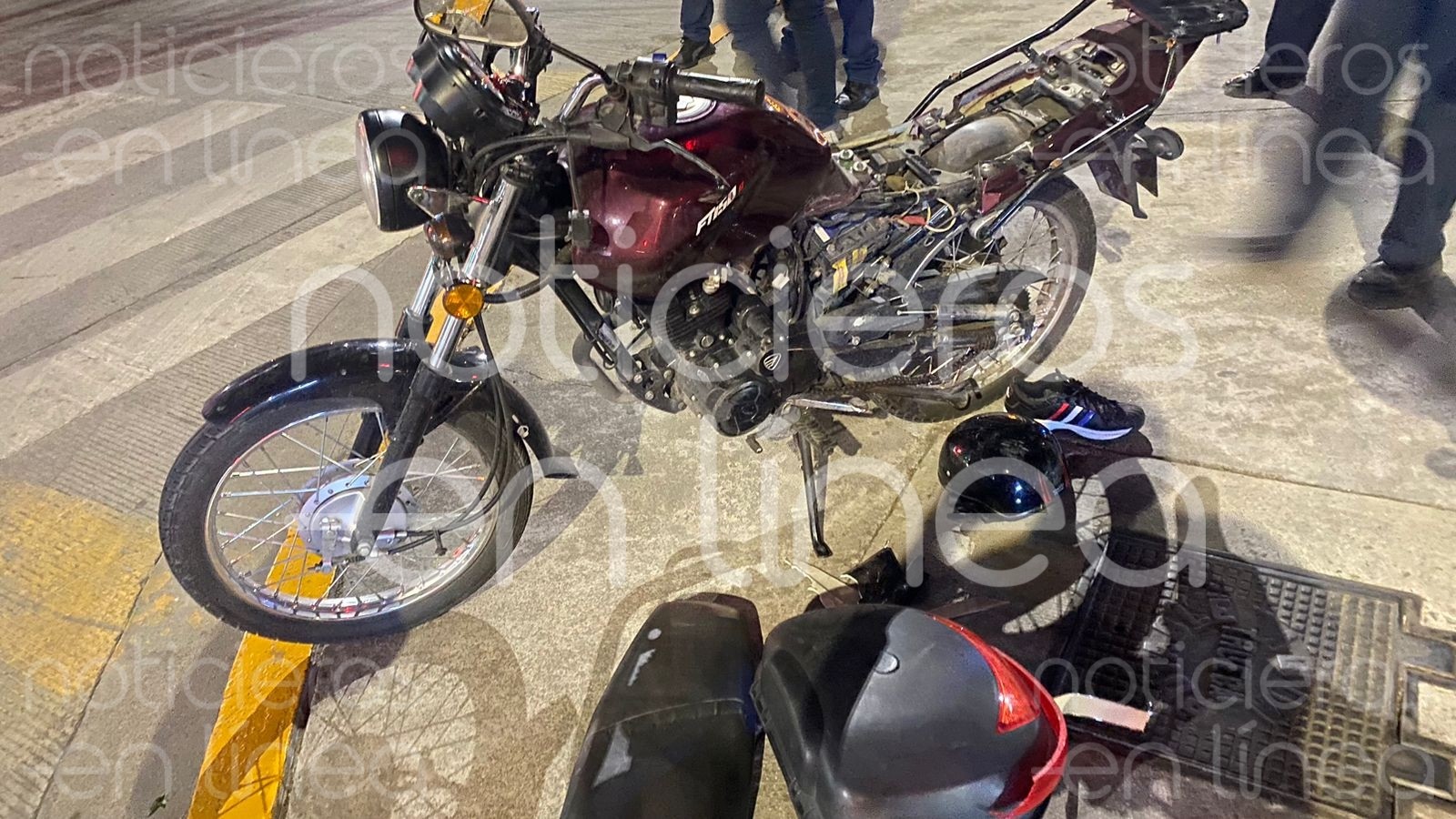 León: Motociclista pierde la vida tras chocar contra ambulancia de PC