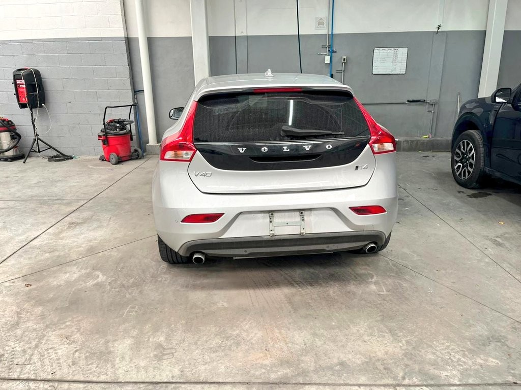 Encuentran vehículo “robado“ en las instalaciones de Volvo; nunca salió de la agencia