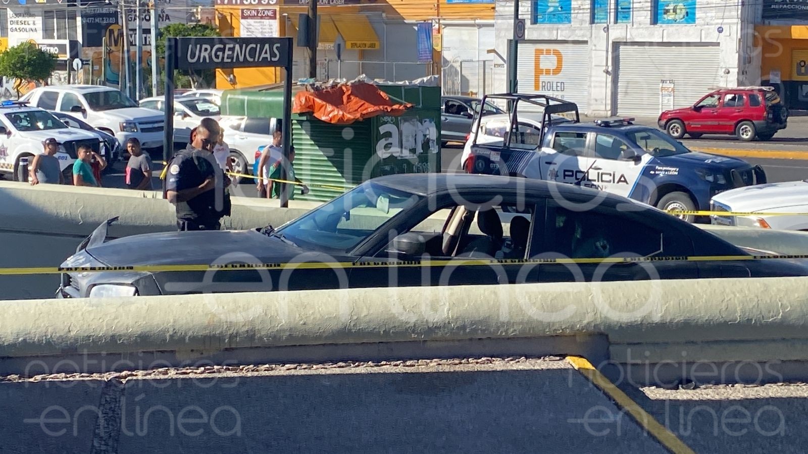 Atacan a balazos a dos hermanos en Villas de Santa Julia