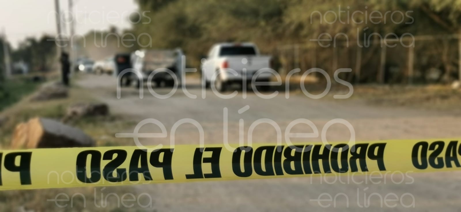 Asesinan a mujer en una calle de terracería en León