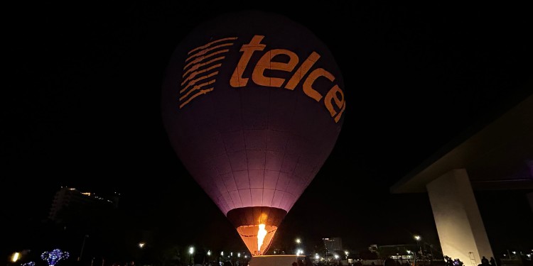 Realizan opening del Festival Internacional del Globo en León