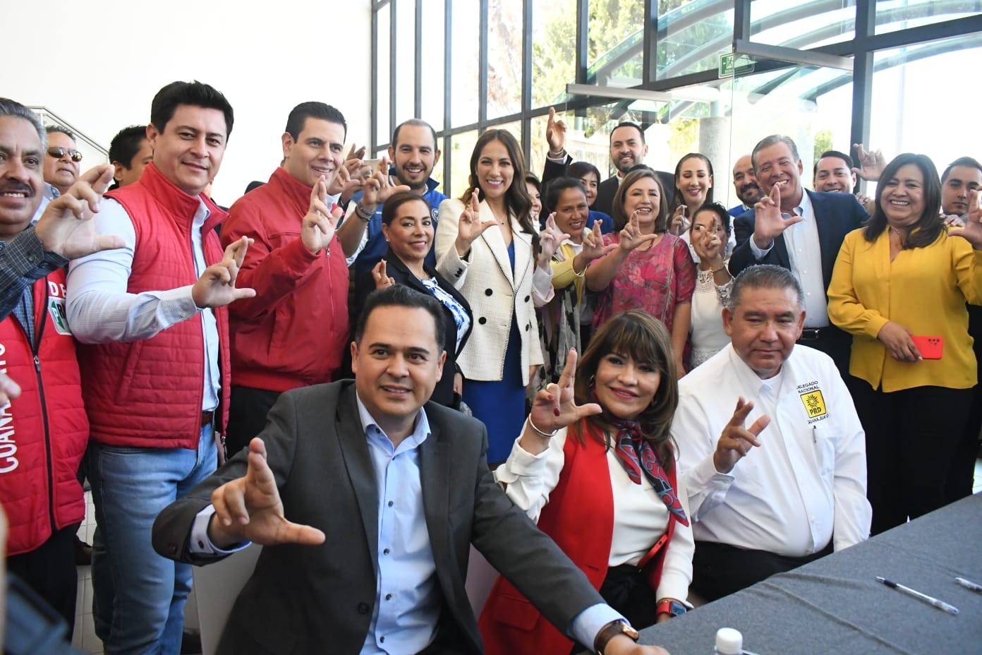 PAN, PRI y PRD registran coalición 'Fuerza y Corazón por Guanajuato'