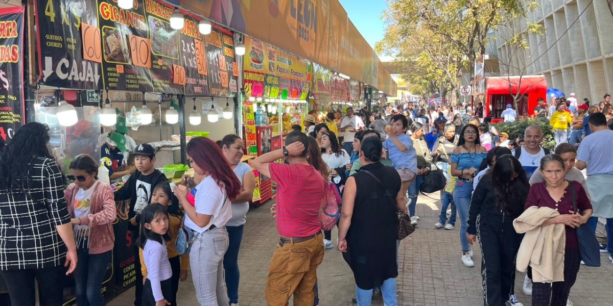 Descarta Ale Gutiérrez aumento de $3 a la tarifa de acceso a la Feria 2024