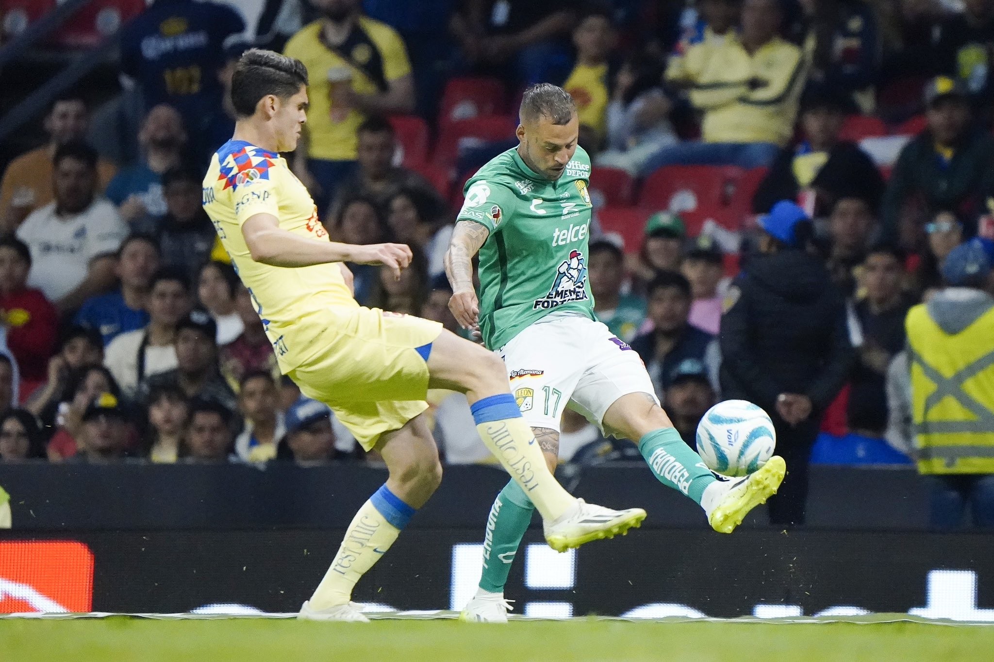 América y León por el pase a semifinal 