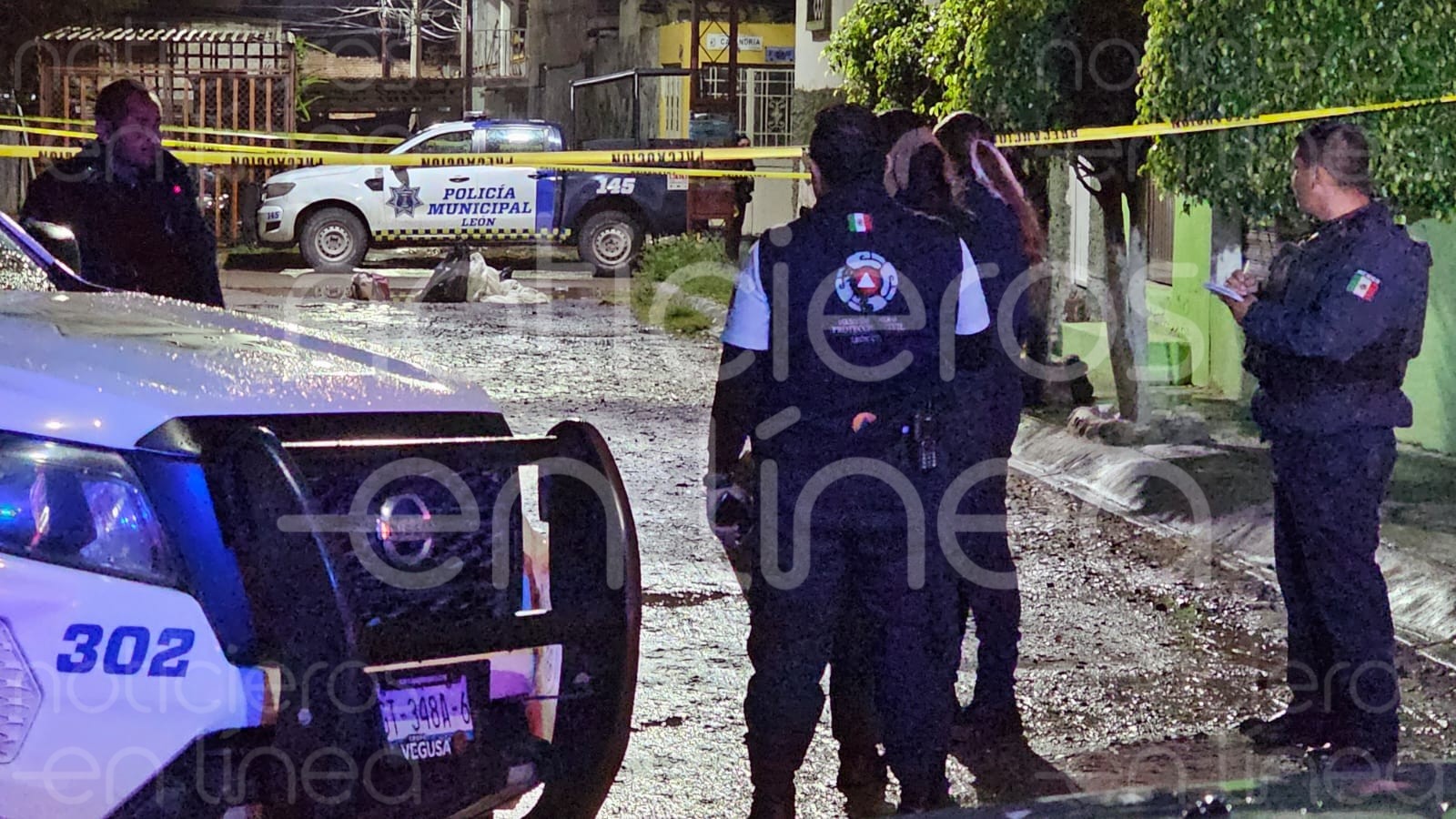 Hallan una bolsa, una mochila y un costal con restos humanos en León