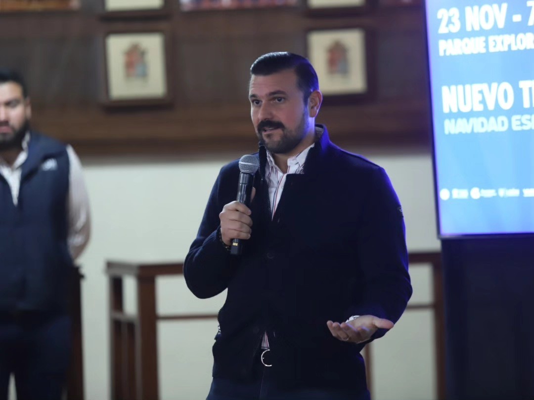 Empresarios locales respaldan a David Novoa en suplencia por Senado