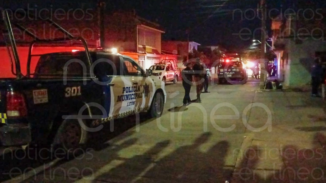 Joven sale de su casa y lo asesinan a balazos en Los Olivos