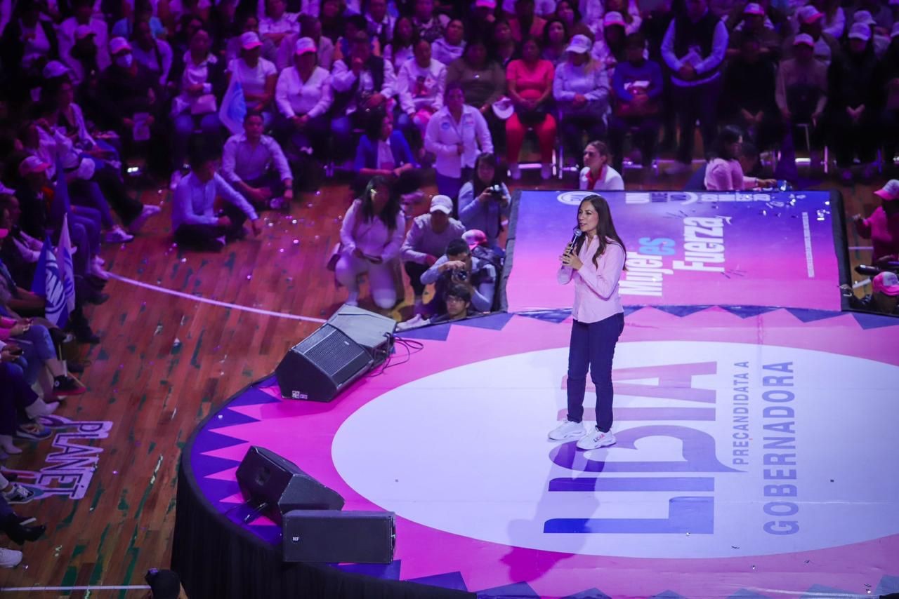 “Ustedes me han dado la fuerza“: Libia García reaparece tras la muerte de su padre