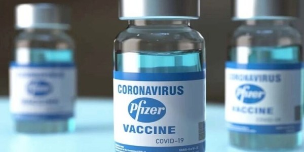 Pese a su precio, leoneses comprarían vacunas Pfizer vs Covid-19
