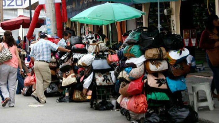 León: Piden “cero tolerancia” ante retorno de ambulantes a Zona Piel