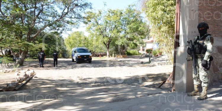 Encuentran el cadáver de una persona cerca de salón de fiestas en Los Castillos