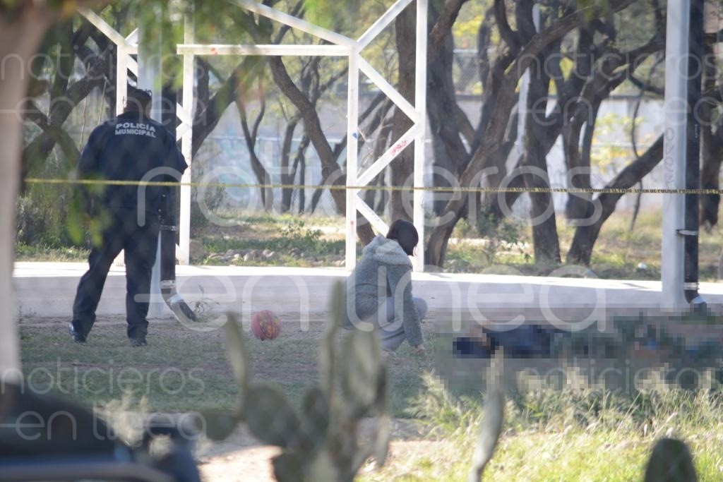 Asesinan a Omar frente a sus hijos en mini deportiva de la colonia Villa Magna
