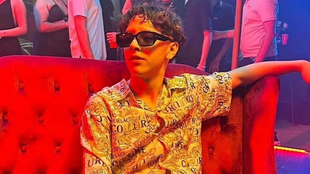 Xavi, cantante de corridos tumbados conquista listas de popularidad