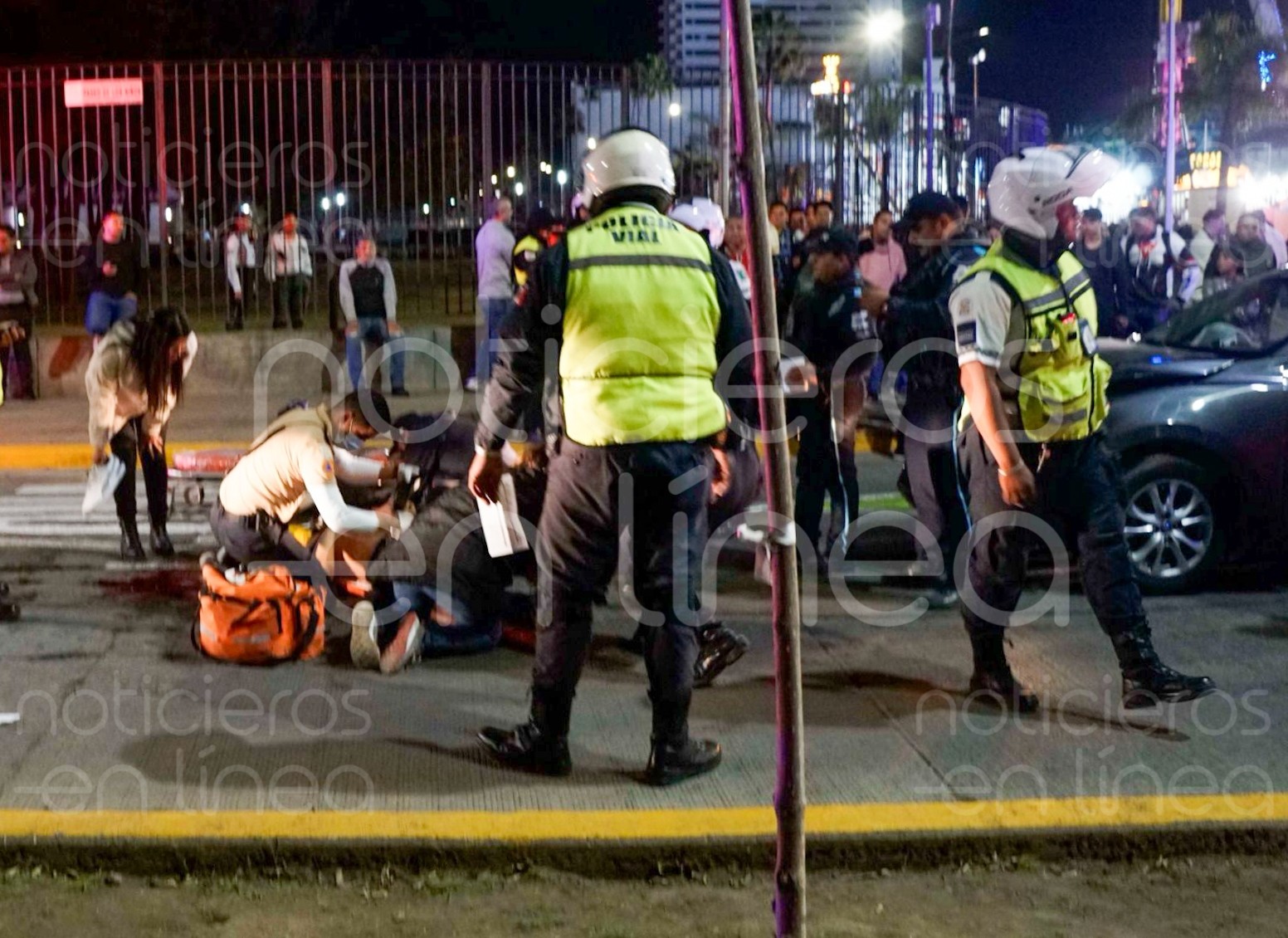 Atropellan y arrastran por varios metros a un hombre frente a la Feria de León